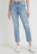 Load image into Gallery viewer, JUST USA Straight Distressed Boyfriend Jean